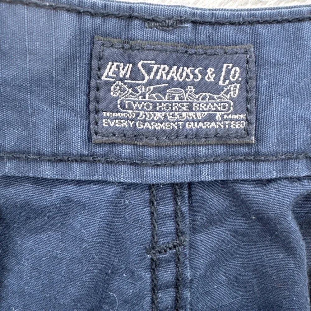 Levi's Mens Cargo Shorts Size 33 Navy Blue Ripstop Cotton Casual Outdoor Hiking